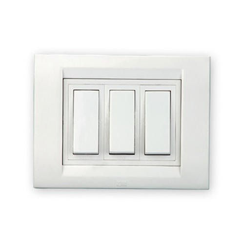 White Youon Modular Electrical Switch With 4-6-8 Inch Size And 220V Max. Voltage