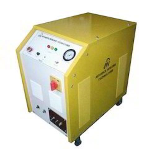 Yellow Diode Base Material Iron Plasma Cutting Machine With Weight 160kg And Trolley Length 1.8 Mtrs 