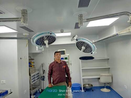 5 Star Mobile Led Operation Theater Surgical Light For Hospital And Nursing Home 