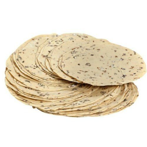 A Grade Round Shape Light Yellow Salty And Spicy Garlic Papad