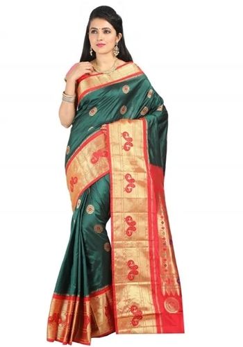 Highly Breathable Comfortable Dark Green And Red Pallu Printed Cotton Saree