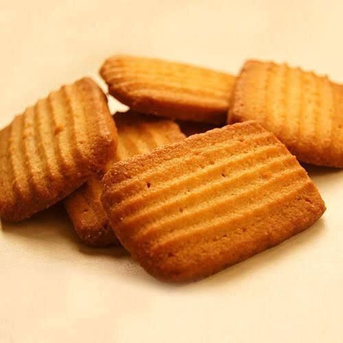 Crispy & Crunchy Delicious And Sweet Normal Flour Rectangular Biscuits