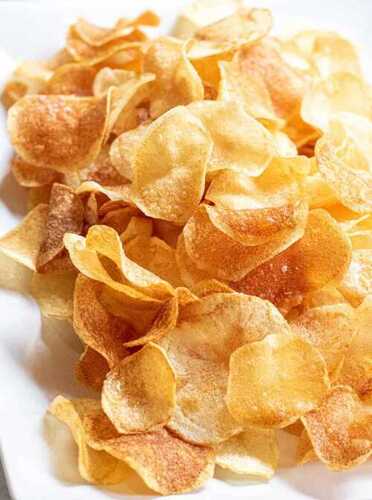 Tasty Crispy Homemade Potato Chips Made With 100 Percent Natural Ingredients