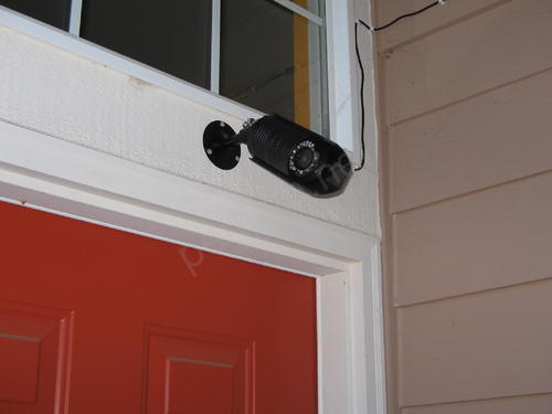  उच्च मौसम प्रतिरोधकता के साथ घर के लिए काला रंग सेटअप करने में आसान सीसीटीवी सुरक्षा कैमरा सिस्टम 