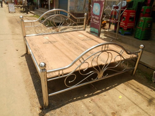 Long Lasting Highly Durable Beautiful And Stylish Stainless Steel Bed 