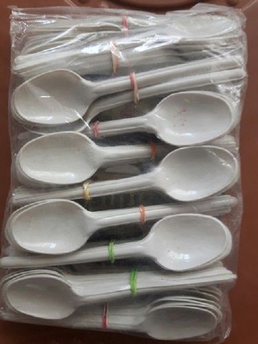 Eco Friendly Light Weight Comfortable Easy To Use White Plastic Spoon