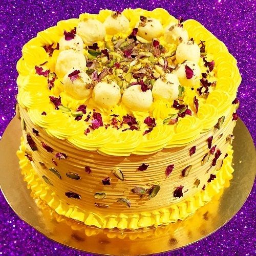 Tasty And Fresh And Mouth Watering Cream Yummy Sweet Yellow Cake For Event