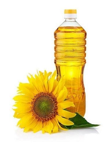 Vitamins And Minerals Enriched Aromatic Yellow Tasty Wood Pressed Sunflower Oil Grade: A