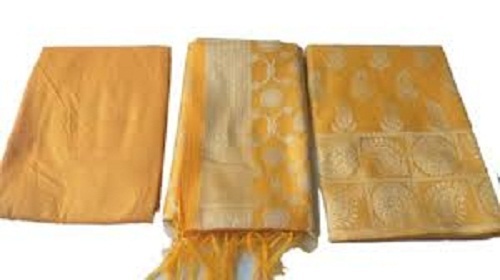 पीला फैंसी और कैज़ुअल प्रिंटेड पैटर्न 100% कॉटन अनस्टिच्ड लेडीज़ सूट