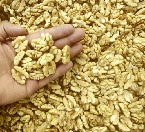 भूरा 100% शुद्ध और प्राकृतिक ए ग्रेड कश्मीरी अखरोट 1 किलो पैकेजिंग आकार के साथ