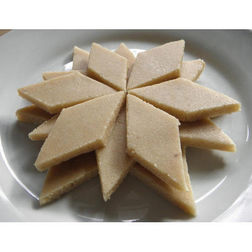 A Grade 100% Pure And Fresh Kaju Barfi For Traditional And Gift Use Carbohydrate: 452  Milligram (Mg)