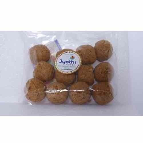 No Added Preservatives Delicious Sweet Taste And Pure Fresh Coconut Laddu 