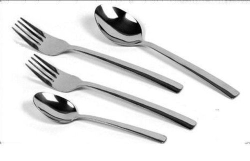 Silver Heavy Duty Polished Designer Stainless Steel Cutlery Set For Kitchen Usage 