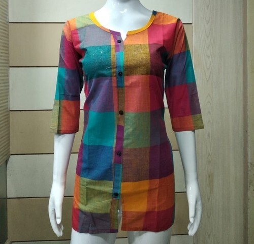 Digital Printed Multi Colour Casual Wear Half Sleeve Soft Cotton Silk Ladies Kurtis Decoration Material: Paint