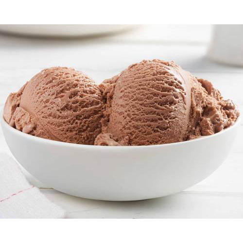  स्वच्छता से तैयार मिलावट मुक्त मीठी और अशुद्धता मुक्त स्वादिष्ट स्वादिष्ट ब्राउन चॉकलेट आइसक्रीम 