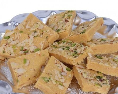 Rectangular Shaped Healthy And Tasty Dry Fruit Sweet Soan Papdi