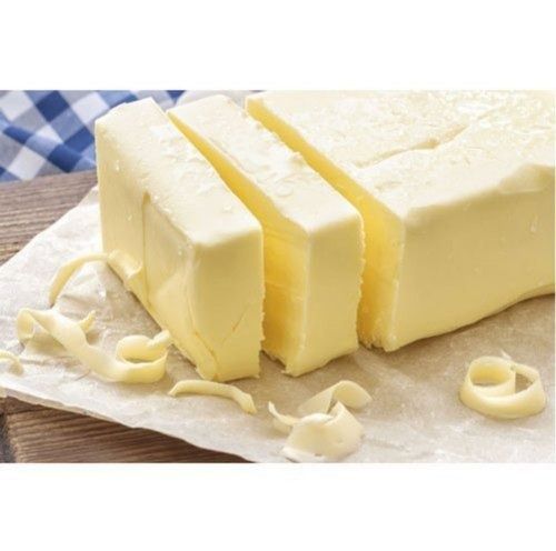 100% शुद्ध स्वस्थ पोषण से भरपूर और ताज़ा मूल स्वाद वाला पीला मक्खन 