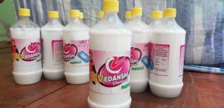 Perfumed Milky White Floor Cleaner Liquid For Remove Tough Stains And Kills Germs