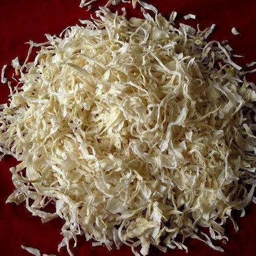 White Onion Flake For Cooking(Hygienically Packed And No Preservatives) Texture: Dried