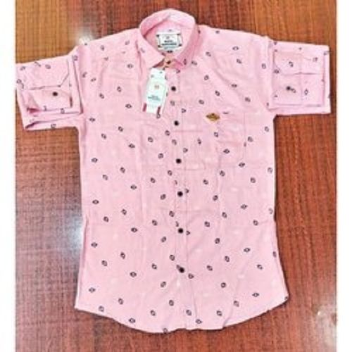 Simple And Stylish Designed Comfortable To Wear Printed Pink Cotton Shirt For Men  Collar Style: Classic