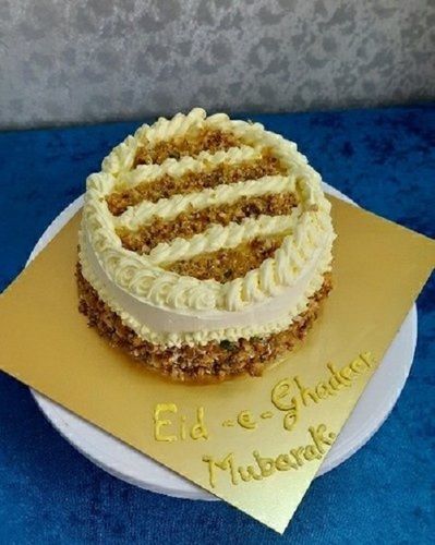 Delicious Mouth Watering Soft Fluffy Tasty Round Butterscotch Cake For Birthday Parties