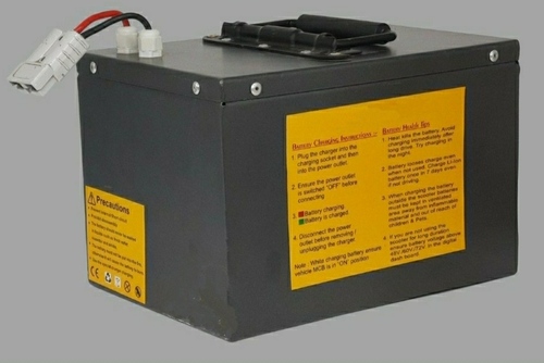 48 वोल्टेज और आईपी 64 के साथ Kmron लिथियम आयन बैटरी वजन: 9 किलोग्राम (किलो)