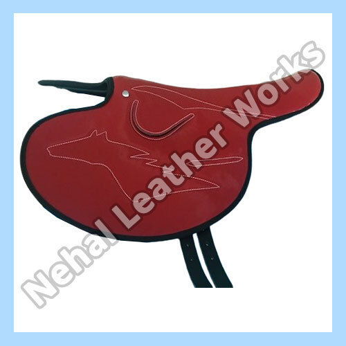 Leather Black And Maroon Color Racing Saddle With Soft And Smooth Texture