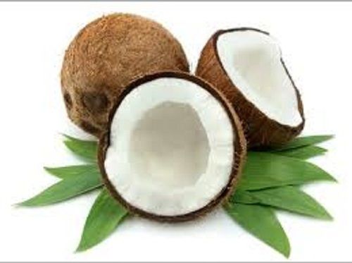   फैटी एसिड, खनिज, विटामिन और एंटीऑक्सिडेंट ए ग्रेड का उत्कृष्ट स्रोत ताजा कच्चा नारियल