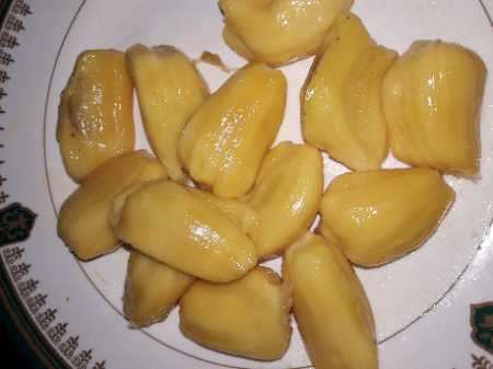 green jackfruits