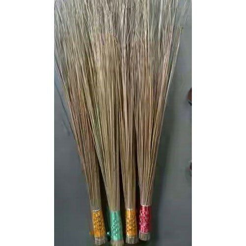 Brown Premium Quality Easy To Use Light Weight Eco Friendly Coconut Fiber Broom Stick