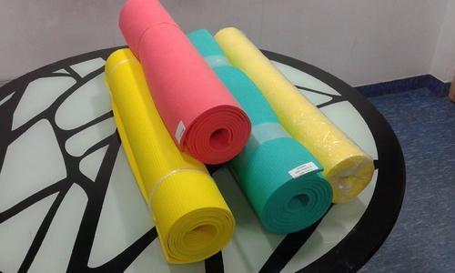 Non Slippery Eva Yoga Mat, Mat Made With Eco Friendly Anti Microbial Materials Back Material: Anti-Slip Latex