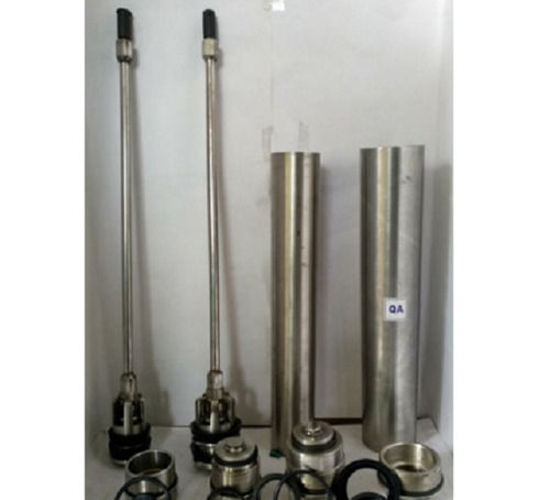 Silver Stainless Steel 2 Foot Height 65 Mm Diameter Polished Hand Pump Cylinder  Weight: 3  Kilograms (Kg)