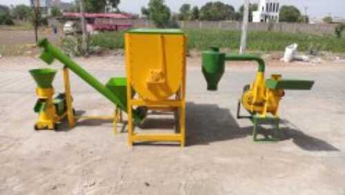 Semi-Automatic Long Lasting Strong Durable Semi Automatic Yellow Cattle Feed Plant For Industrial