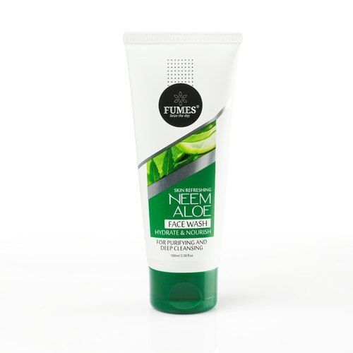 Glitter Effect Neem Aloevera Face Wash Made With 100 Percent Natural Ingredients For Men