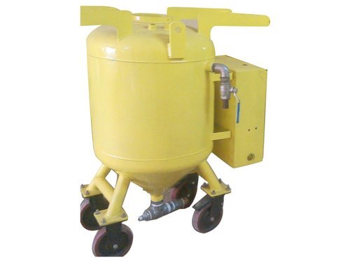 Offshore Wet Abrasive Semi Automatic Yellow Color Blast Machine at Best ...