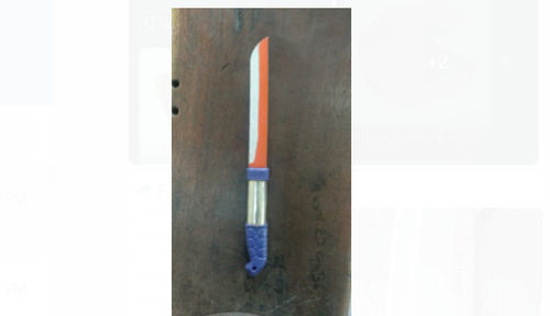 Orange And Silver Design Stainless Steel Industrial Chopping Knife 50 Gm Weight Thickness: 1 Millimeter (Mm)