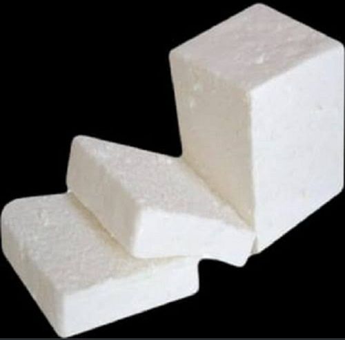 Fresh And Healthy Good Source Of Proteins Hygienically Processed White Paneer