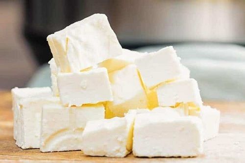 Healthy And Fresh Hygienically Processed Good Source Of Proteins White Paneer