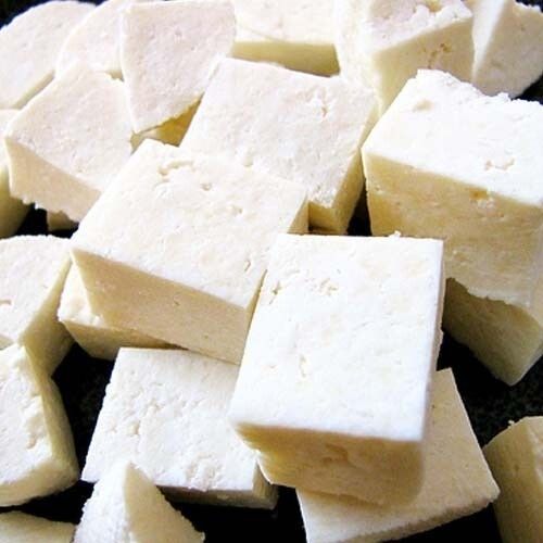 Hygienically Prepared Rich Source Of Proteins Delicious White Paneer