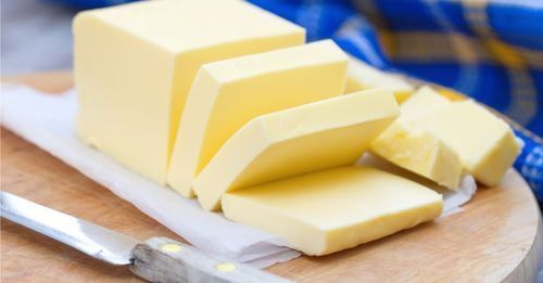  प्रोटीन का शुद्ध और ताज़ा अच्छा स्रोत स्वादिष्ट प्राकृतिक स्वस्थ मक्खन 