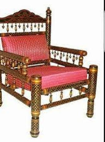 हस्तनिर्मित साफ करने में आसान आरामदायक मजबूत सुनहरी और गुलाबी लकड़ी की कुर्सी