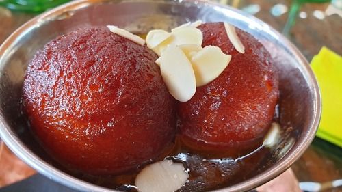 Round Shape Sweet And Tasty Delicious Dessert Red Soft Gulab Jamun Melt In Mouth