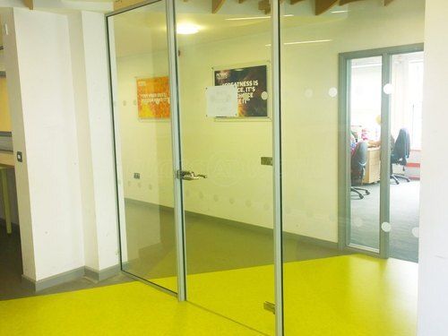 To Take The Weight With Sash And Glass Hinged Plain Toughened Thickness 10 Mm For Office Interior Glass Door