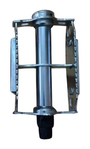 Anti Slip Rust Proof Lightweight Corrosion Resistant Steel Bicycle Pedal Dimension(L*W*H): 20.32 X 10.16 X 20.32 Centimeter (Cm)