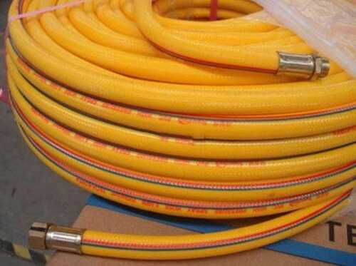 Round Yellow Agriculture Spray Hose In Pvc Plastic Material, 2.5Mm - 4.5Mm Thickness