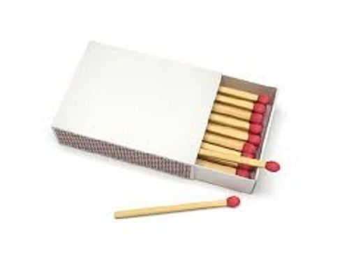 Light Weight Plain White Cover Cardboard Easy To Use Match Box