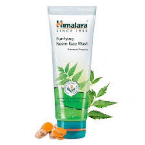 Soft Smooth Nourishing Detoxifying High Foaming Skin Friendly Himalaya Facewash 