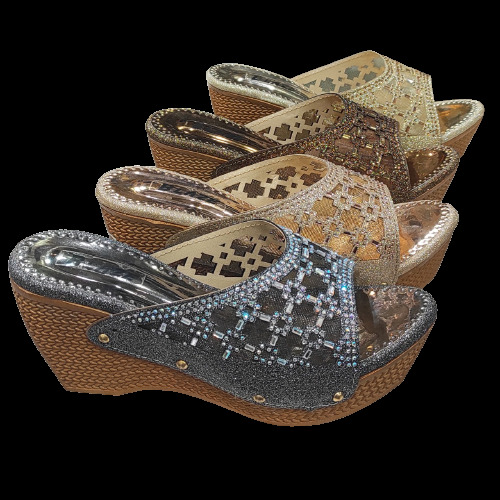 Stylish Light Weight And Comfortable Party Wear Multi Color Heel Sandals For Ladies Heel Size: Medium Heal