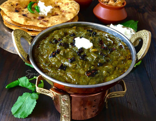 Hygienically Prepared Delicious And Super Tasty Rich Masala Palak Paneer