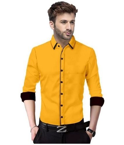  पुरुषों की फैशनेबल हल्की सांस लेने योग्य पीली और काली कॉटन कैज़ुअल शर्ट